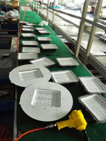 Street Light Produktion